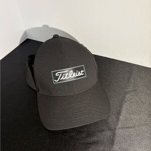 Titleist Classic Black Hat